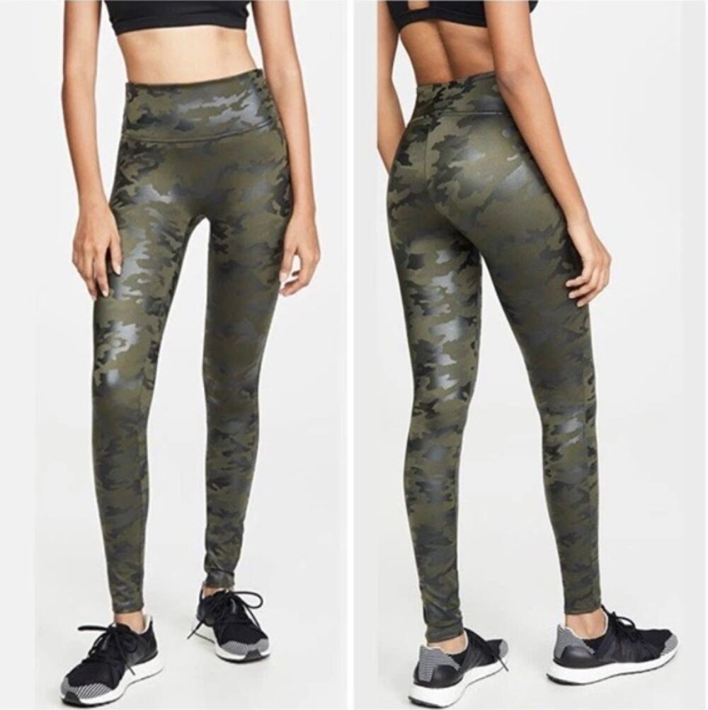 Spanx Women’s Camo Green Faux Leather Leggings High Waist Pull On Size L
